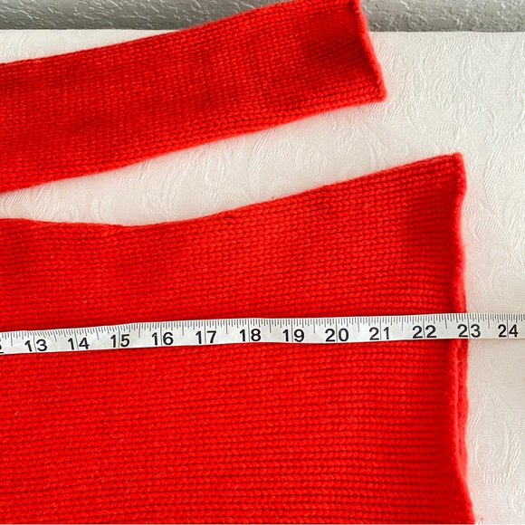 Tahari coral red cashmere sweater - Picture 8 of 10
